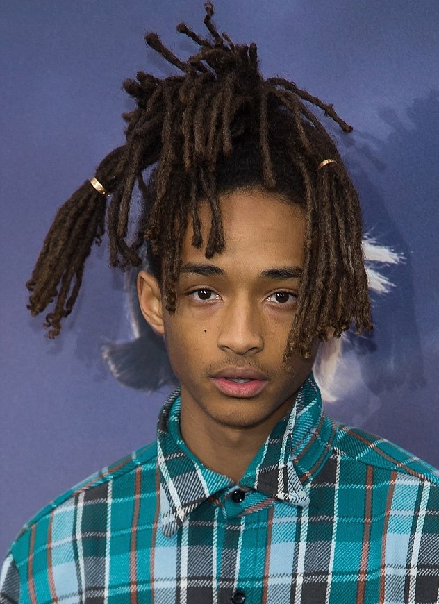 Jaden Smith uses Cartier Rings in Hair at Premiere PAUSE Online