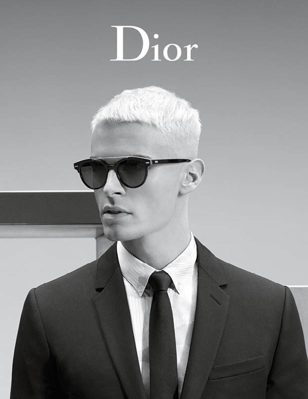 Dior-Homme-2016-Spring-Summer-Campaign-Baptiste-Giabiconi-001