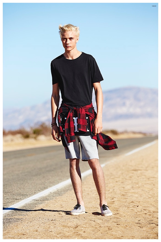 HM-Coachella-2015-Mens-Collection-Campaign-Lucky-Blue-Smith-006