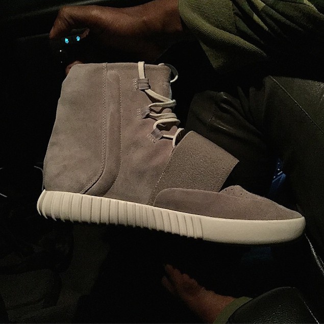 Kanye-Adidas-Yeezy-boost-sneakers-4