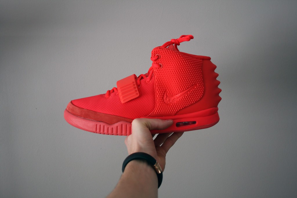 air yeezy 750 boost red