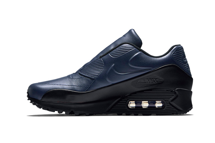 a-first-look-at-the-sacai-x-nike-air-max-90-slip-on-2