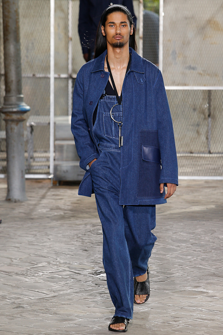 Stay On Trend: Farfetch Teaches Us Looks To Try For SS16 – PAUSE Online ...