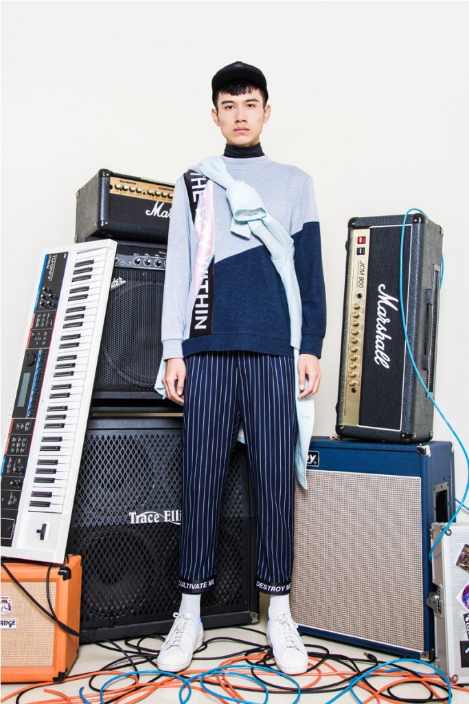 The-World-Is-Your-Oyster-FW15-Lookbook_1 (18)