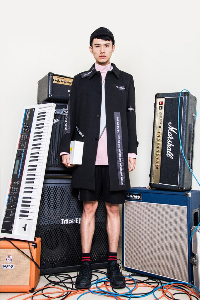 The-World-Is-Your-Oyster-FW15-Lookbook_1 (22)