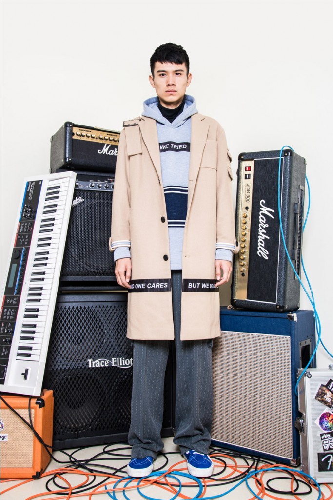 The-World-Is-Your-Oyster-FW15-Lookbook_1 (3)