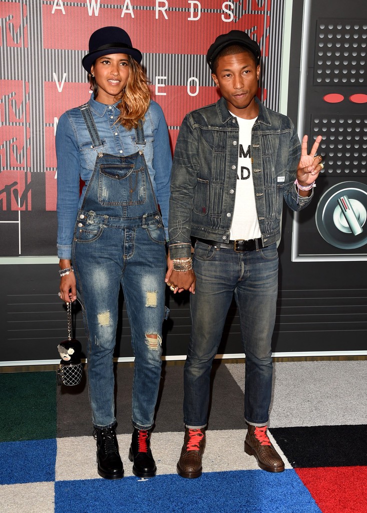 Pharrell-Williams-Helen-2015-MTV-Video-Music-Awards-Style-Picture