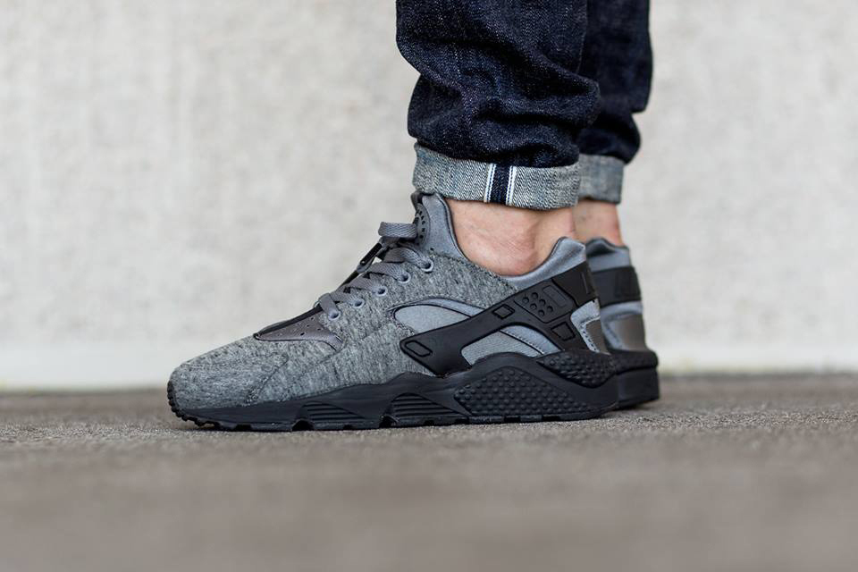 Nike huarache 2024 black tumblr