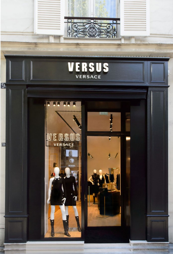 Versus-Versace-Opens-in-ny-london-paris_fy1