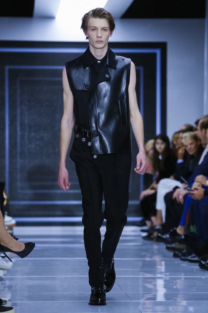 LFW: Versus Versace Spring/Summer 2016 Collection – PAUSE Online | Men ...