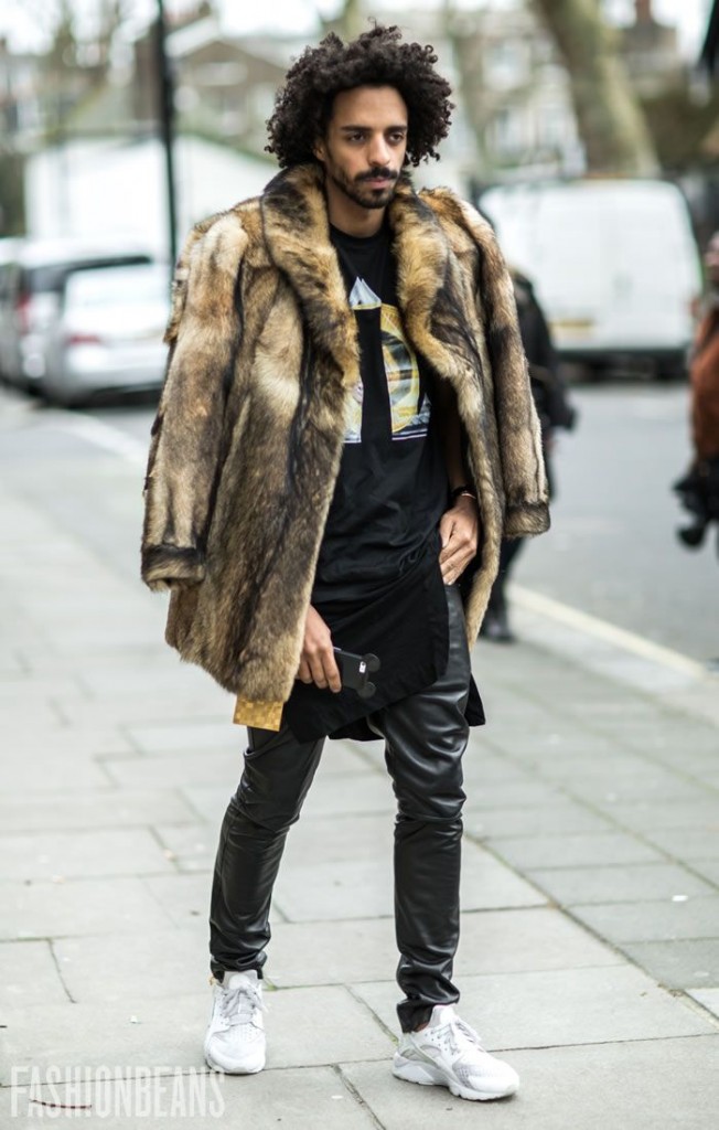 Men wearing 2025 fur coats