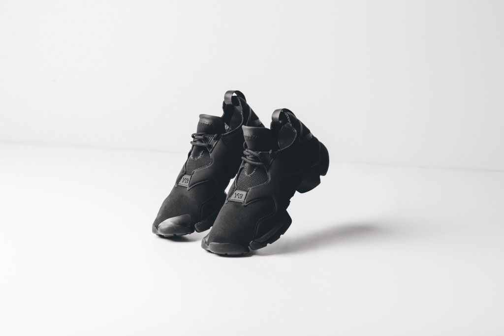 Y3 kohna store triple black