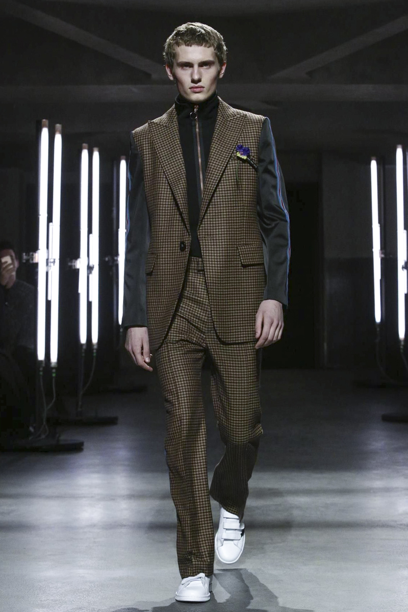 22/4 Hommes,   Menswear Collection Fall Winter 2016 in Paris