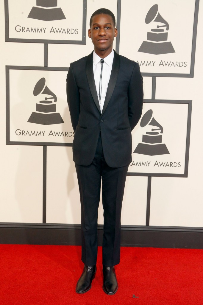 leon-bridges-grammys-red-carpet-2016