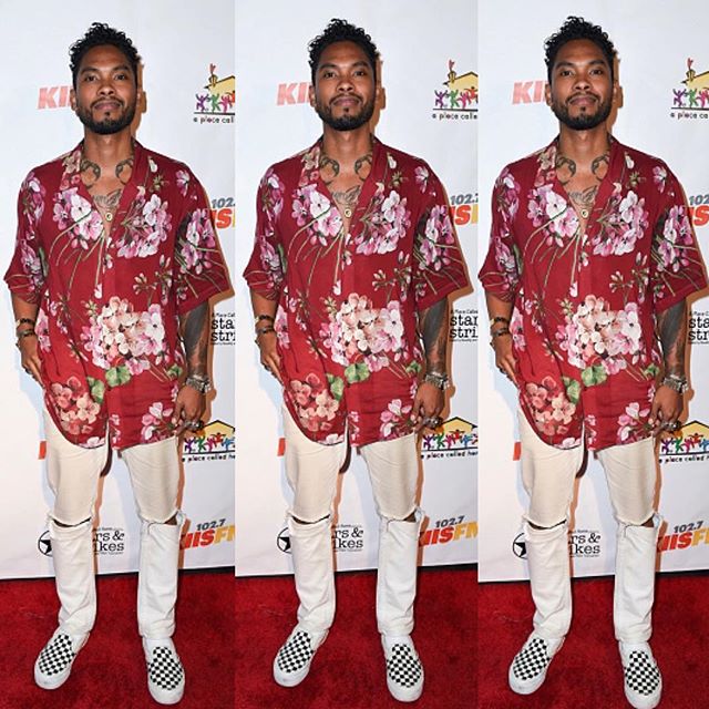 Miguel Grammys Fashion Saint Laurent