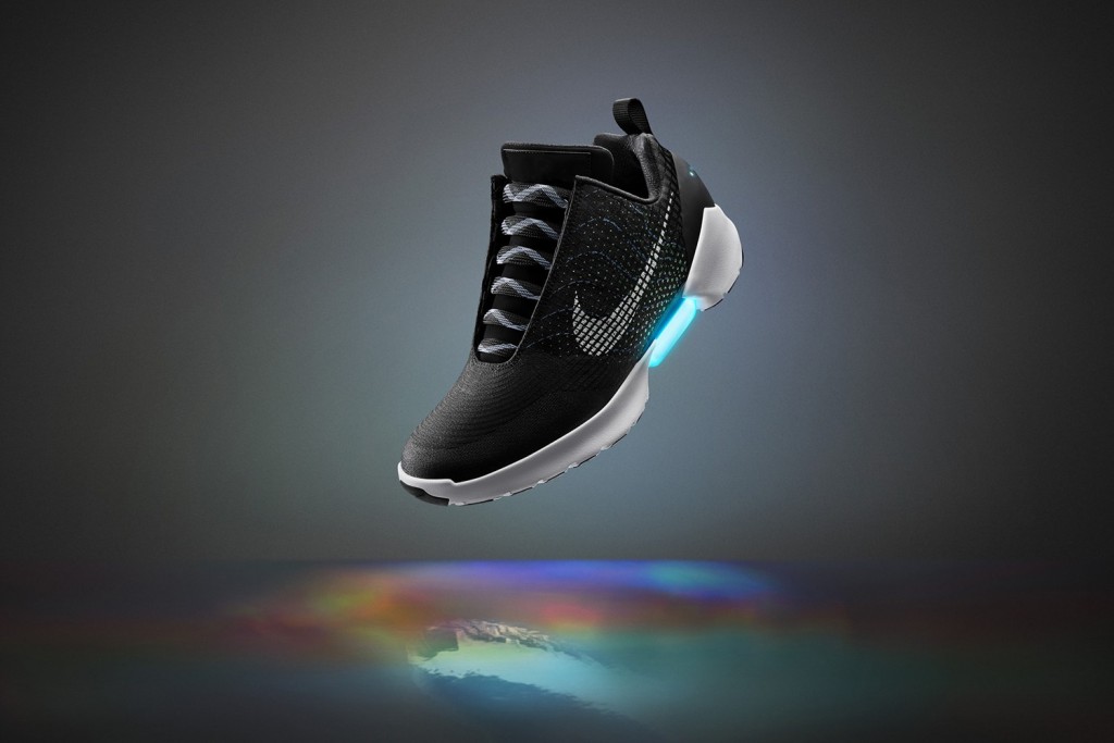 nike-hyperadapt-autolaces-1