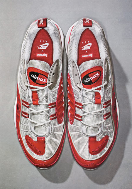 supreme-nike-air-max-98-closer-look-02