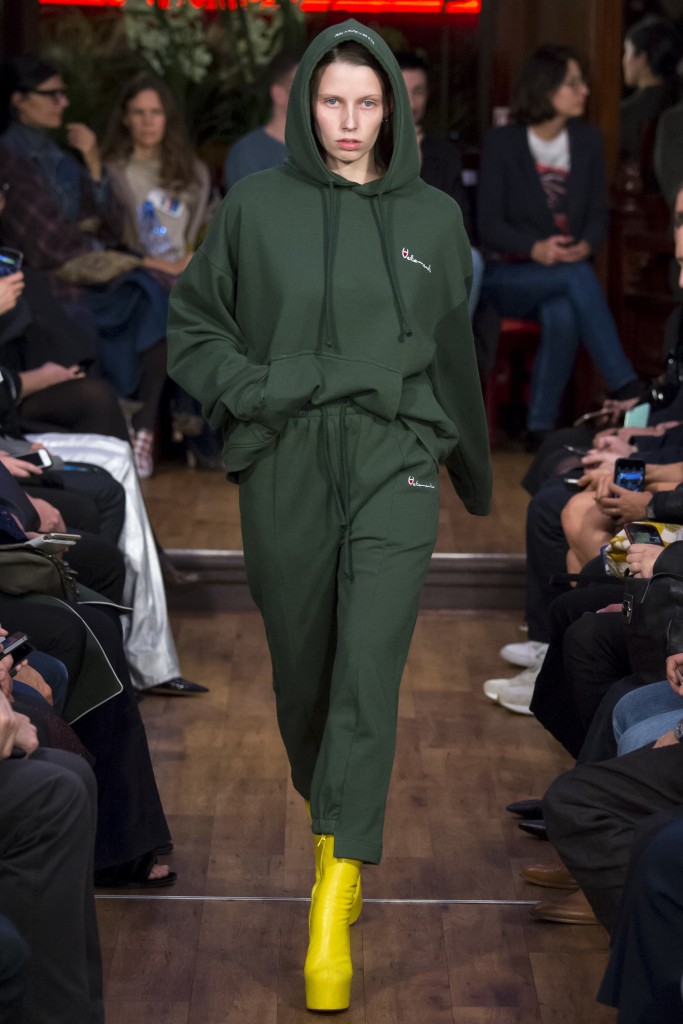 Vetements-Ready-To-Wear-SS-2016-PFW-27