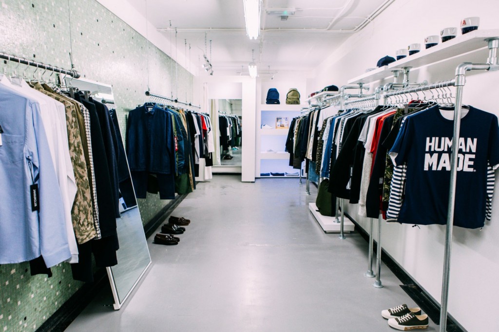 east-london-subway-station-toilet-converted-into-streetwear-pop-up-2