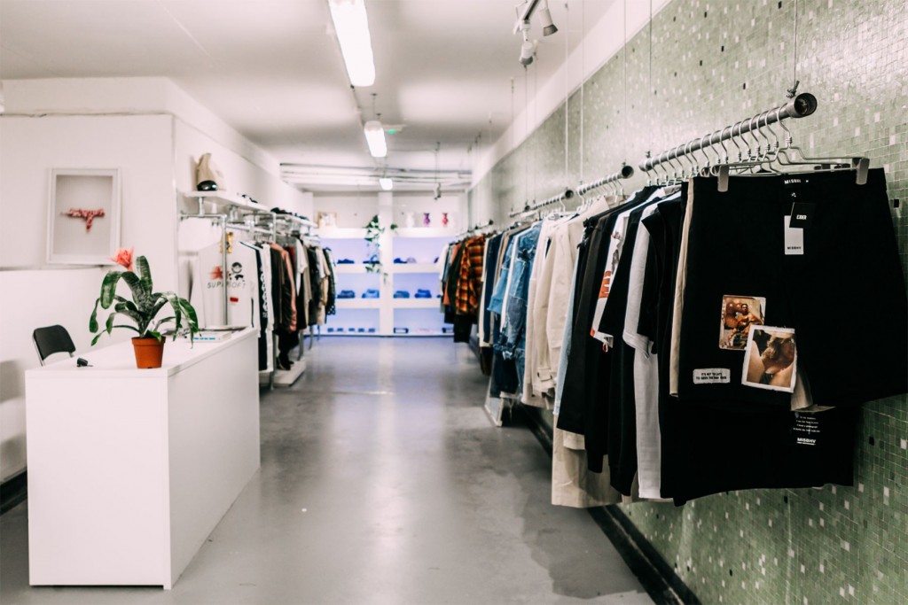 east-london-subway-station-toilet-converted-into-streetwear-pop-up-7