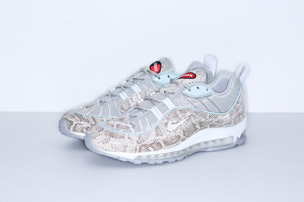supreme-nike-air-max-98-official-images-2