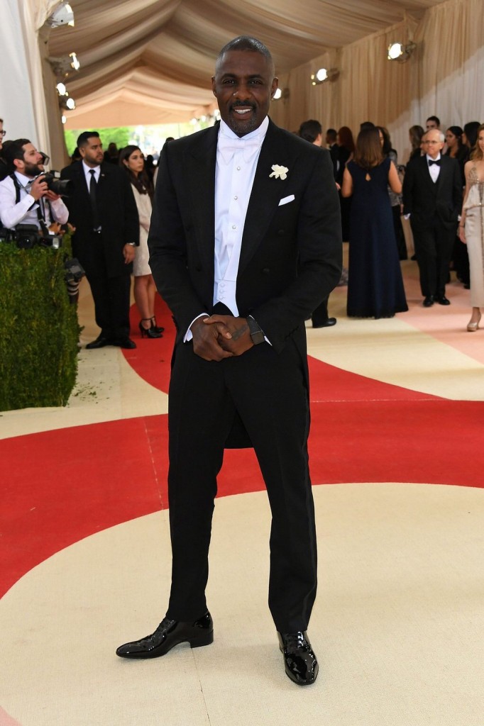 Louis Vuitton on X: .@michaelb4jordan in a custom tuxedo and