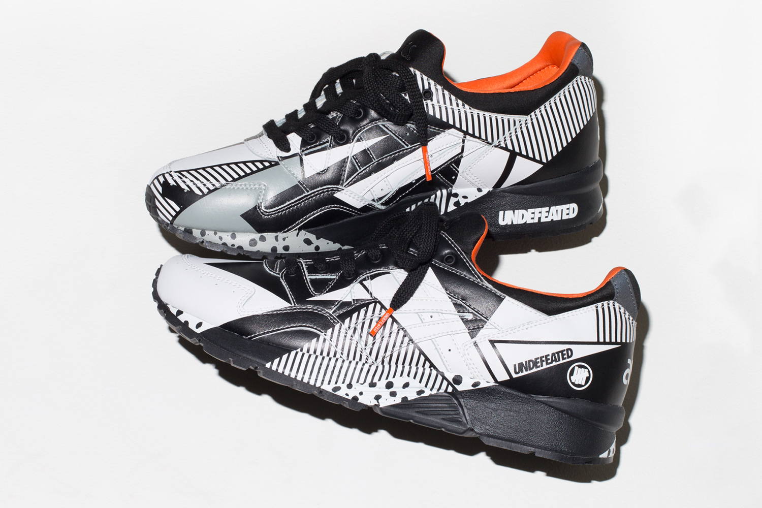 undefeated-asics-gel-lyte-v-disarray-02