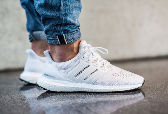 ultra boost white homme