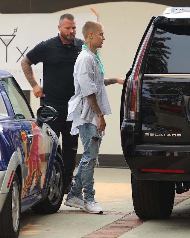 SPOTTED: Justin Bieber In Supreme Hoodie, Fear Of God Pants And Adidas  Sneakers – PAUSE Online