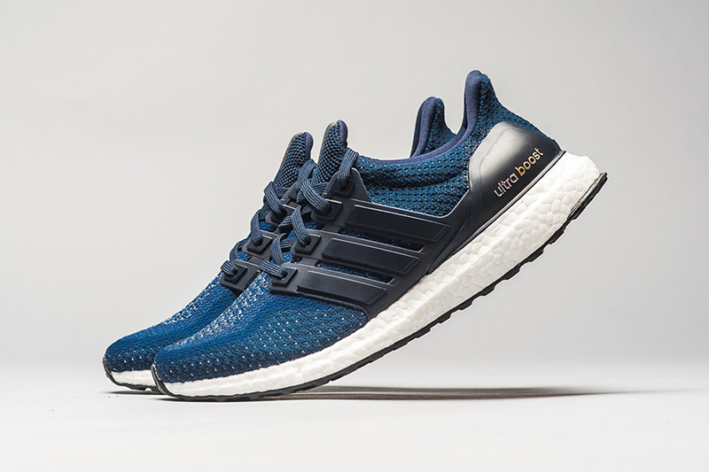 Ultra-Boost-Navy-Gold-1