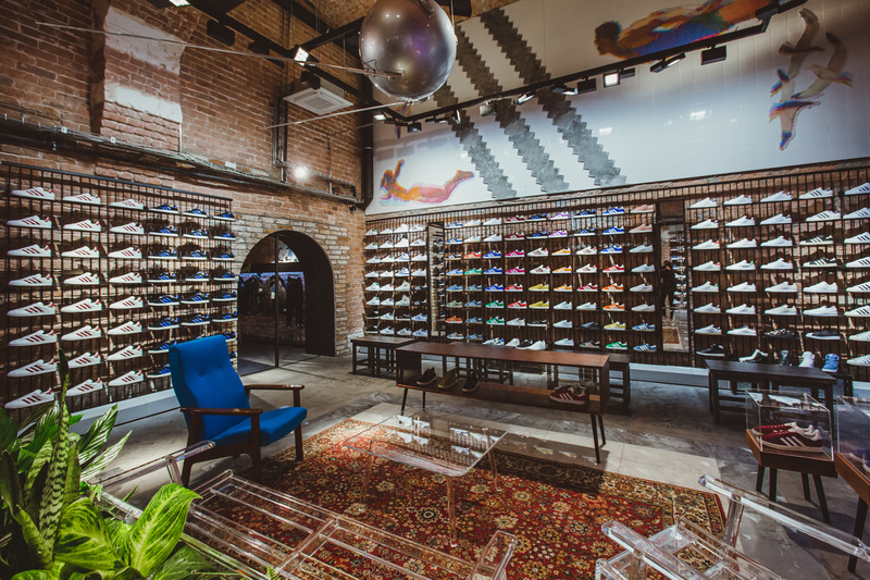 adidas-originals-flagship-store-moscow-3