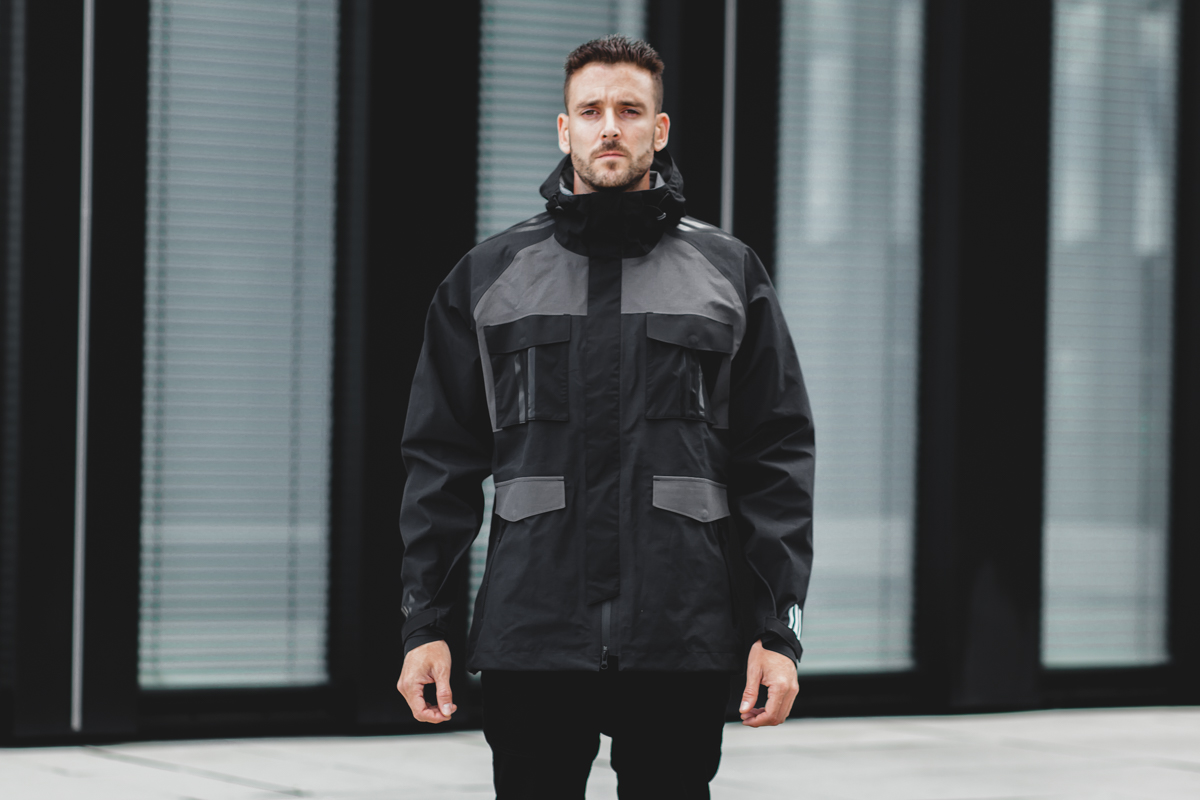 adidas white mountaineering jacke