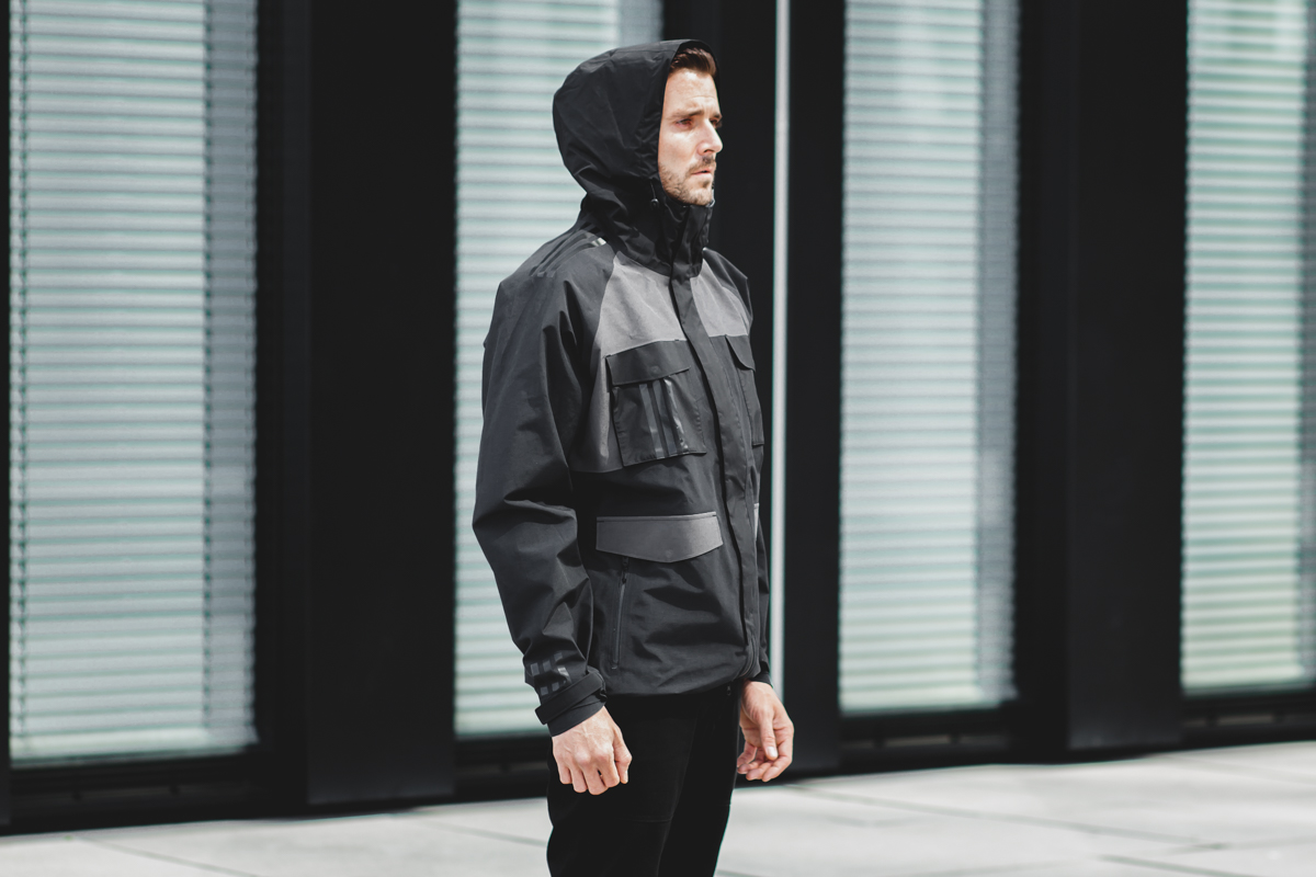 Adidas x hotsell white mountaineering coat