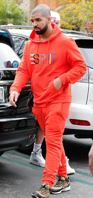 drake-esprit-opening-ceremony-hoodie-sweatpants-2