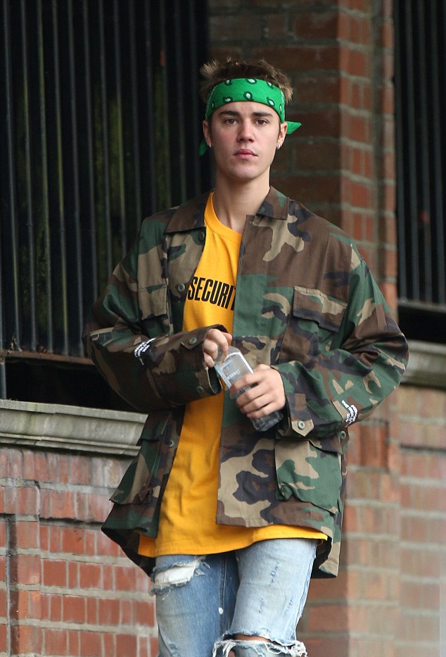 Justin bieber camo outlet jacket