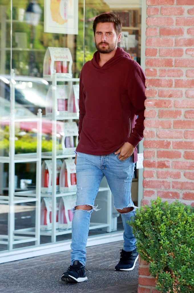 Shop Scott Disick's John Elliott jeans and Nike Air Force 1 '07