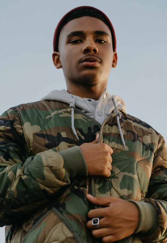 urban-outfitters-alpha-industries-denzel-curry-campaign-15-550x800