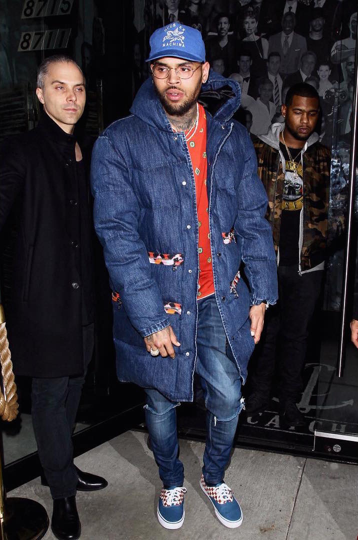 SPOTTED: Chris Brown In Kenzo x H&M Jacket – Online | Men's Fashion, Style, Fashion News & Streetwear