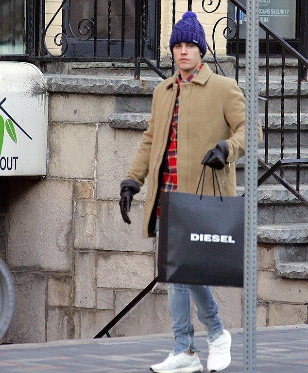 justin-bieber-diesel-coat-hat-fear-of-god-jeans-adidas-sneakers-2