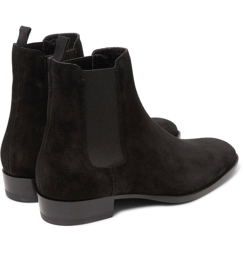 saint-laurent-black-suede-chelsea-boots-3