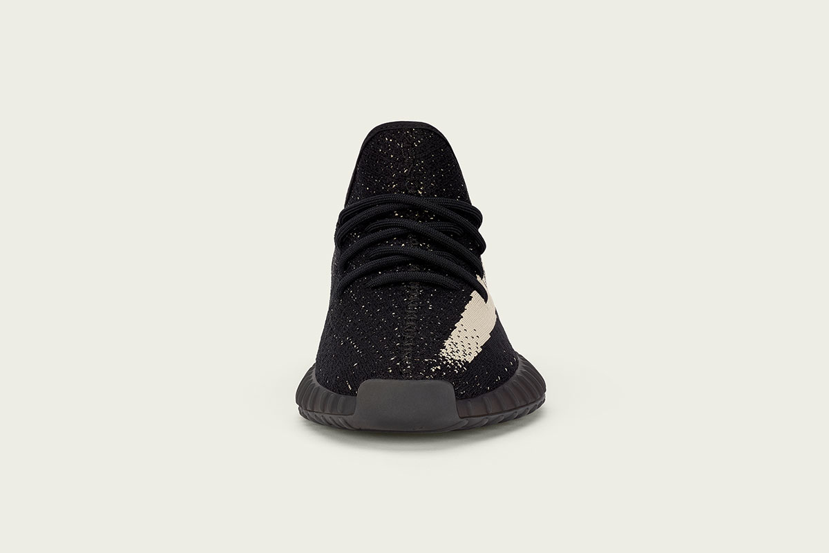 adidas-originals-yeezy-boost-350-v2-core-white-03