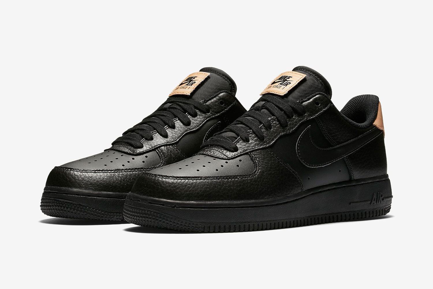 nike-air-force-1-07-lv8-black-01