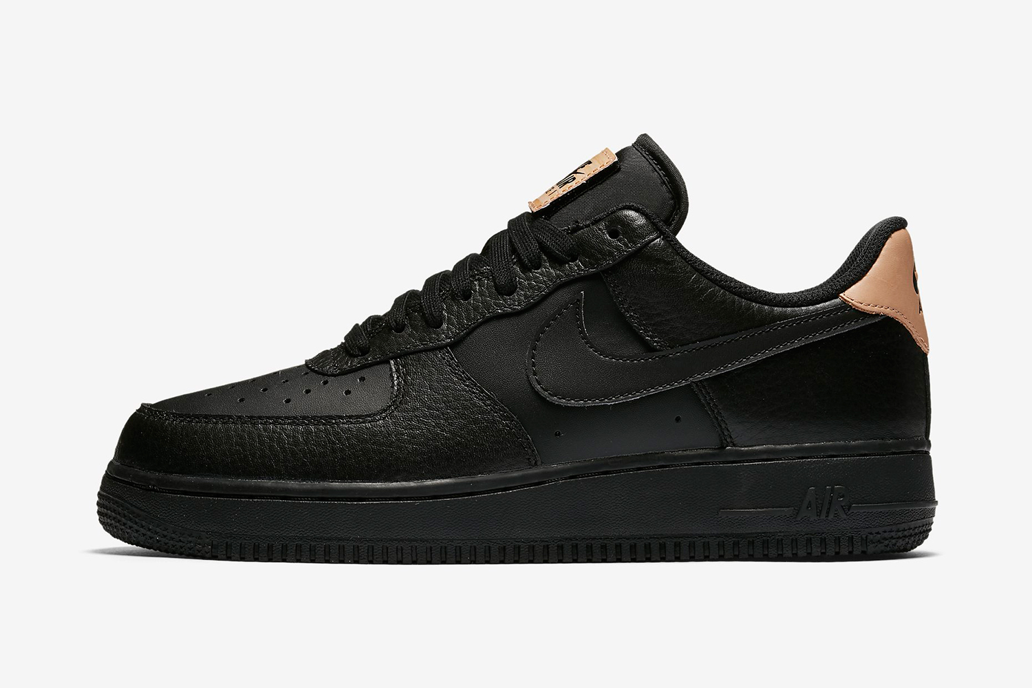 nike-air-force-1-07-lv8-black-02