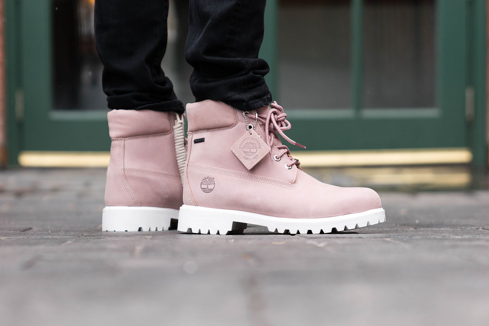 ronnie-fieg-friends-and-family-premium-timberland-2