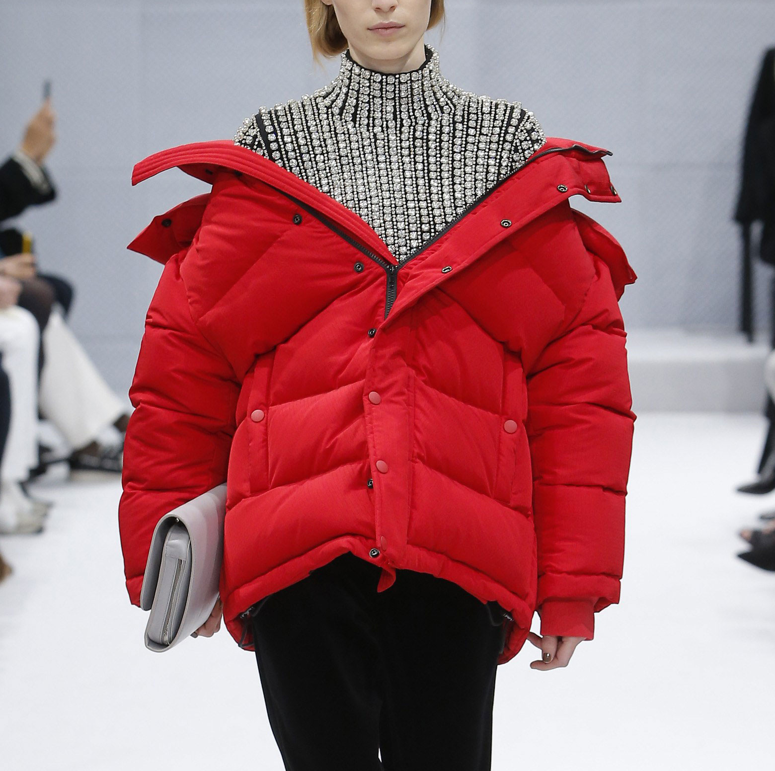 Balenciaga куртка. Беленсиага куртка красная мужская. Куртка Баленсиага женская зимняя. Balenciaga Jacket. Куртка Баленсиага красная.