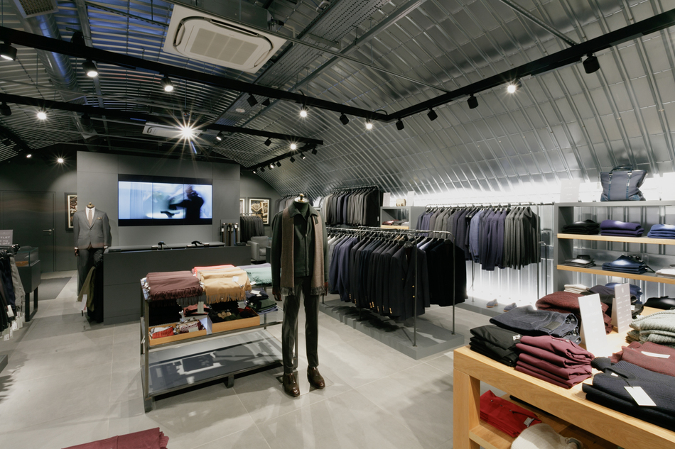 stone island outlet hackney