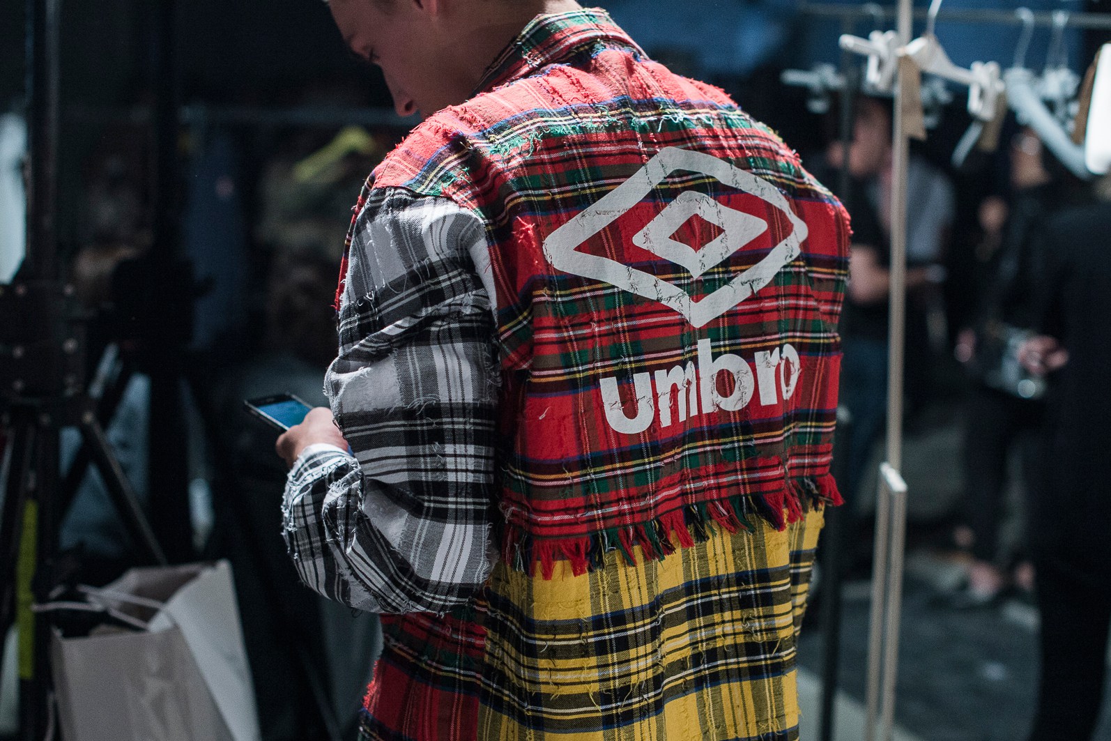 在庫有り off-white × umbro コラボ ジャケット メンズ