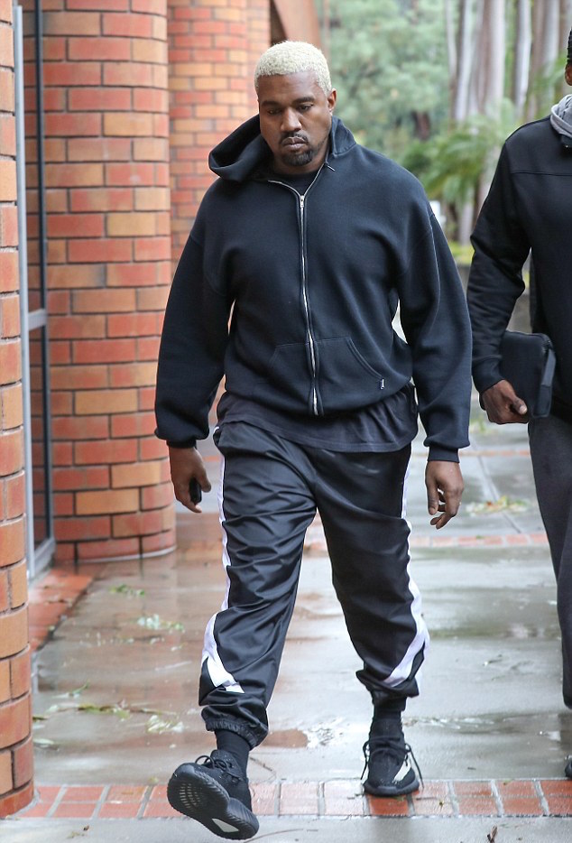 SPOTTED: Kanye In Yeezy Boost Sneakers And Gucci Jacket – PAUSE Online ...