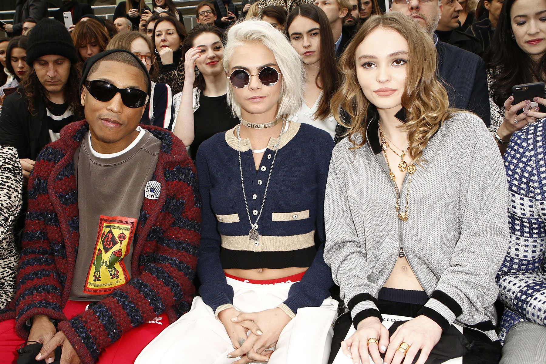 SPOTTED: Cara Delevingne in Men’s Supreme Boxers and Chanel – PAUSE ...