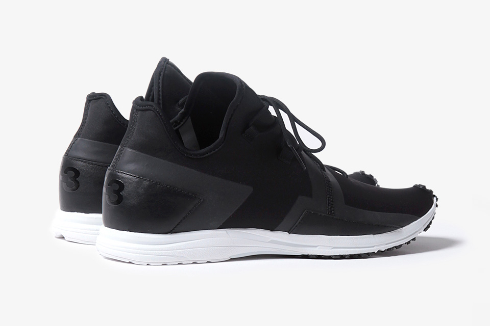 Y-3 Releases Another Futuristic Sneaker Gem With the Arc RC – PAUSE ...